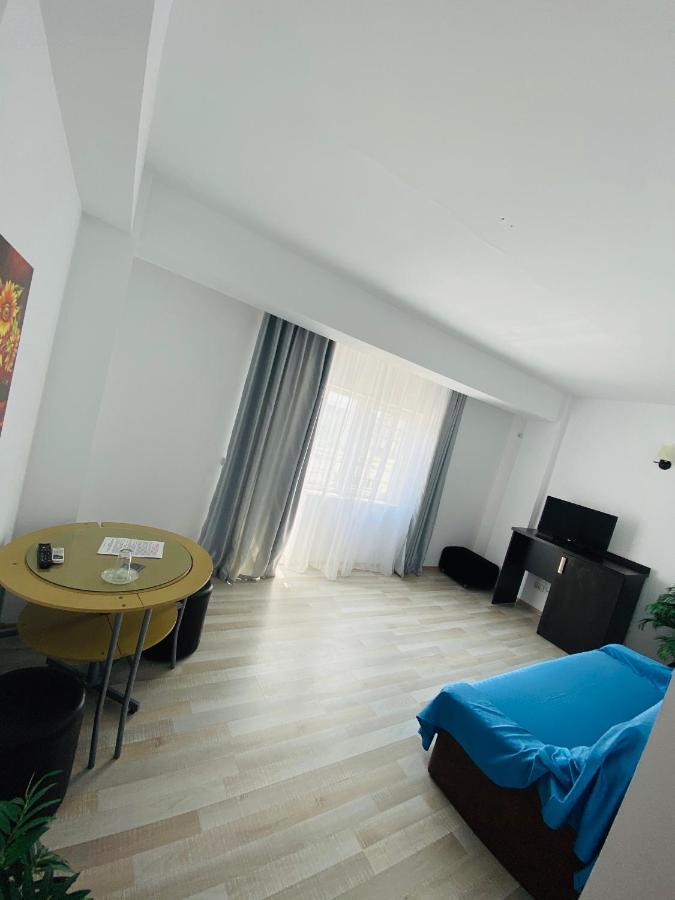 Hotel Blue Wave Năvodari Exteriér fotografie