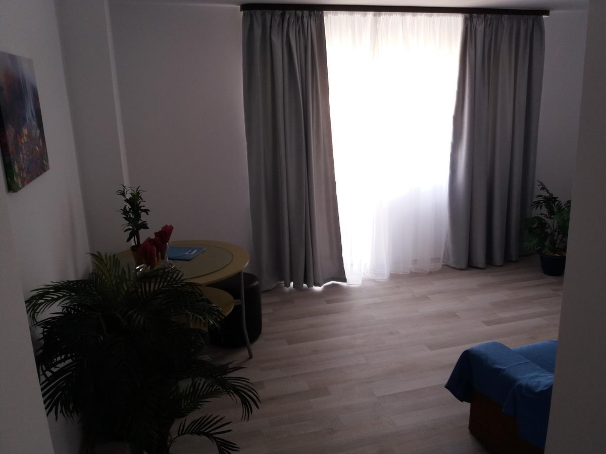 Hotel Blue Wave Năvodari Exteriér fotografie